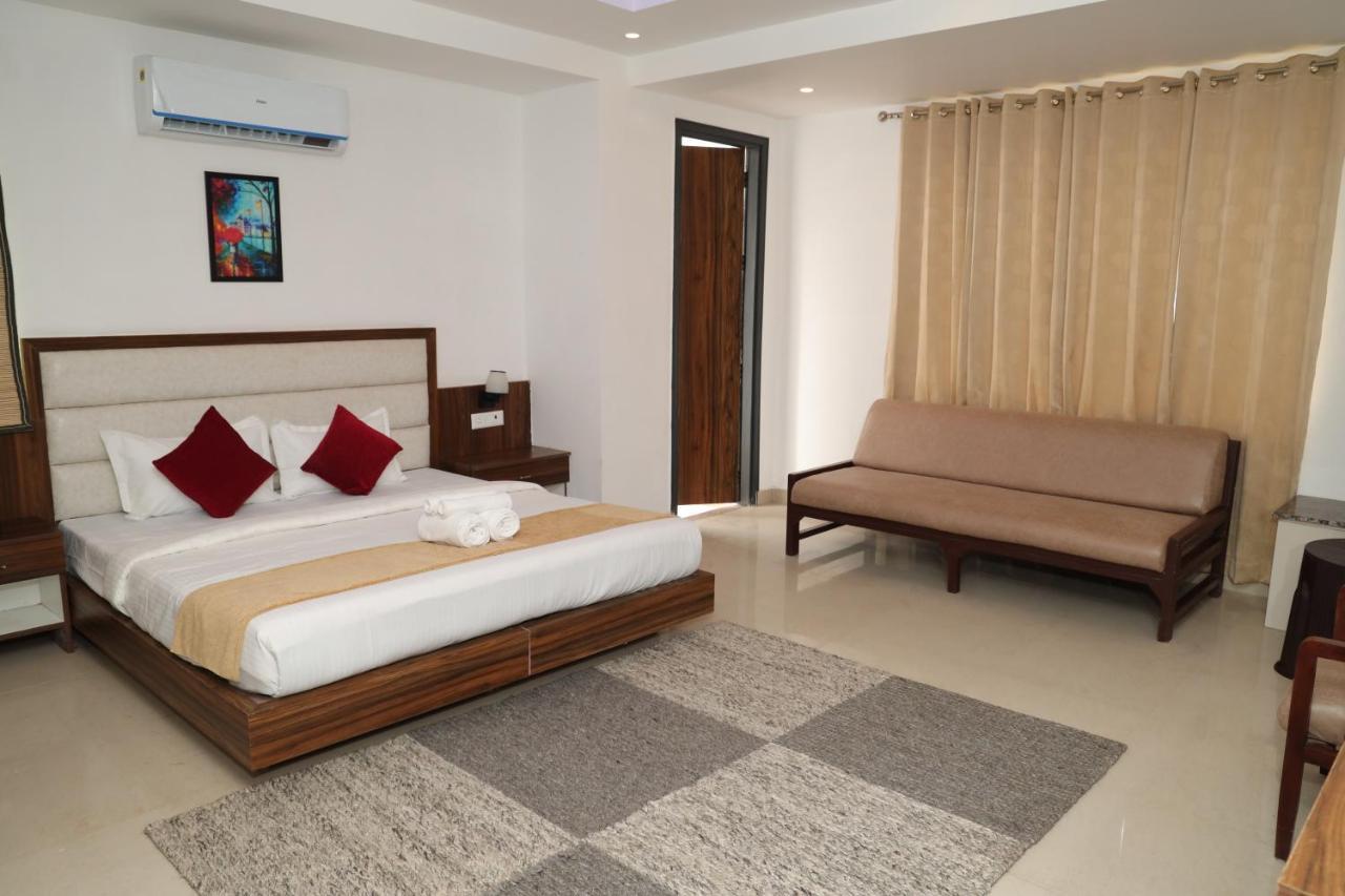 Hotel Cordelia Inn By Devpaga Hotels Pvt Ltd Rishikesh Exterior photo